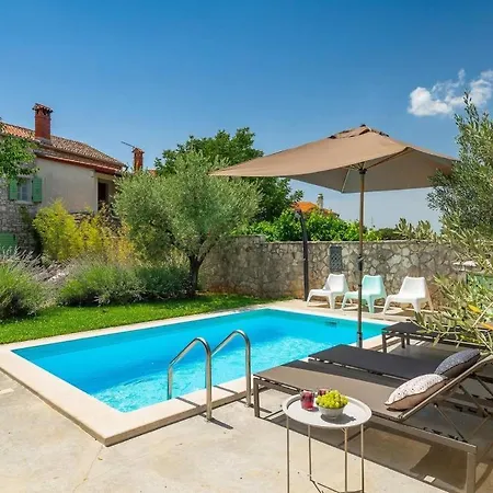 Вилла Beautiful Istrian With Private Pool Mrgani